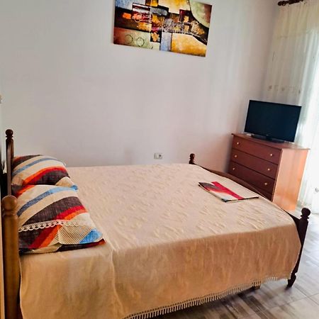 Avocado Balcony Apartment Sarande Exterior photo